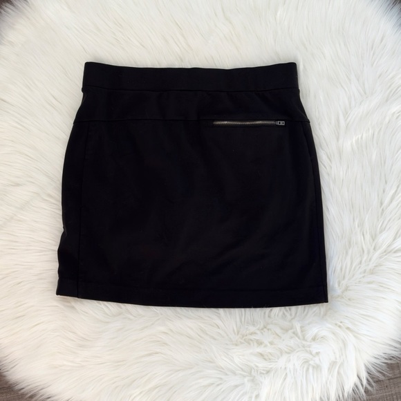 Athleta Black Modern Metro Skort Small TALL - Picture 3 of 5